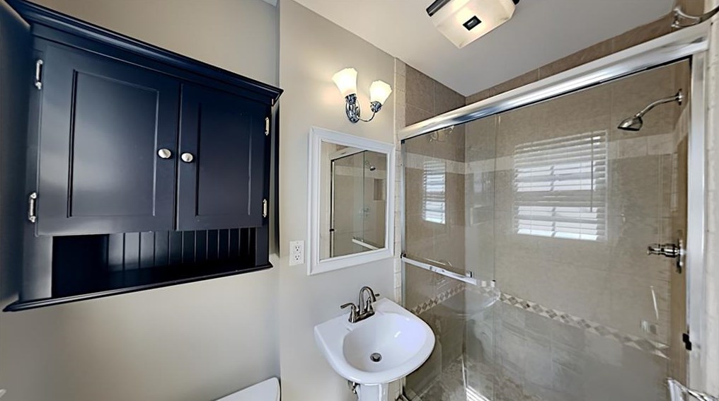 2921 Blackwood Rd, Decatur GA  30033-1011 exterior