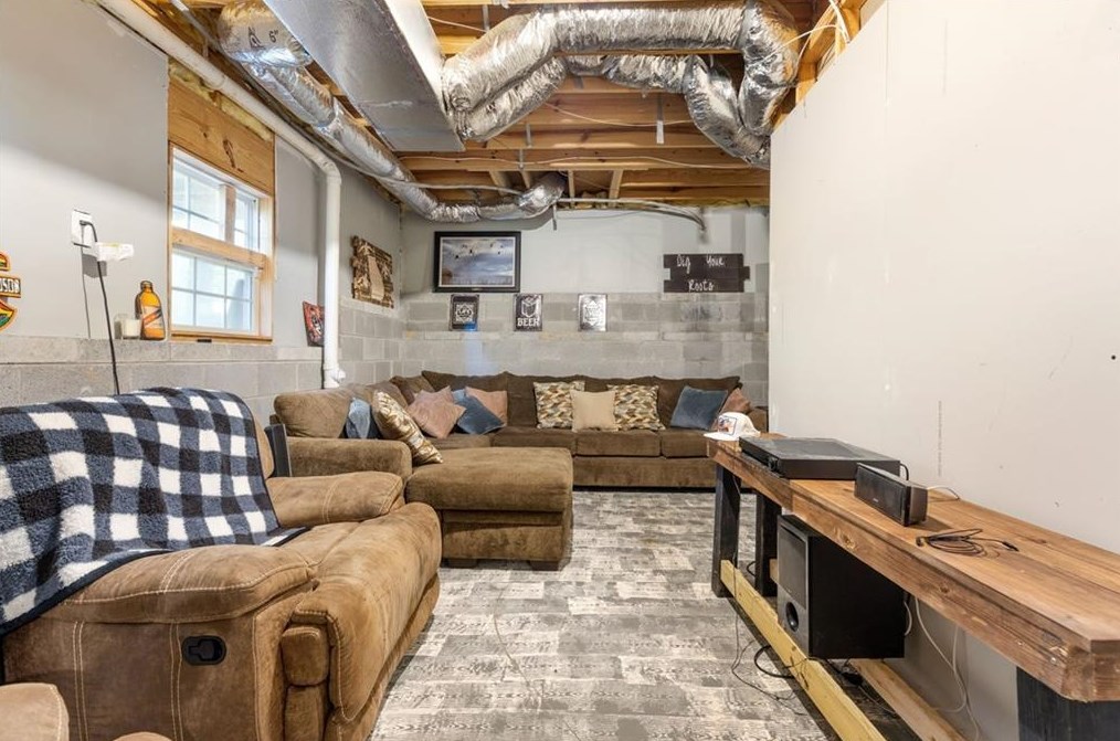 214 Roman Dr, Dallas GA  30157-8966 exterior