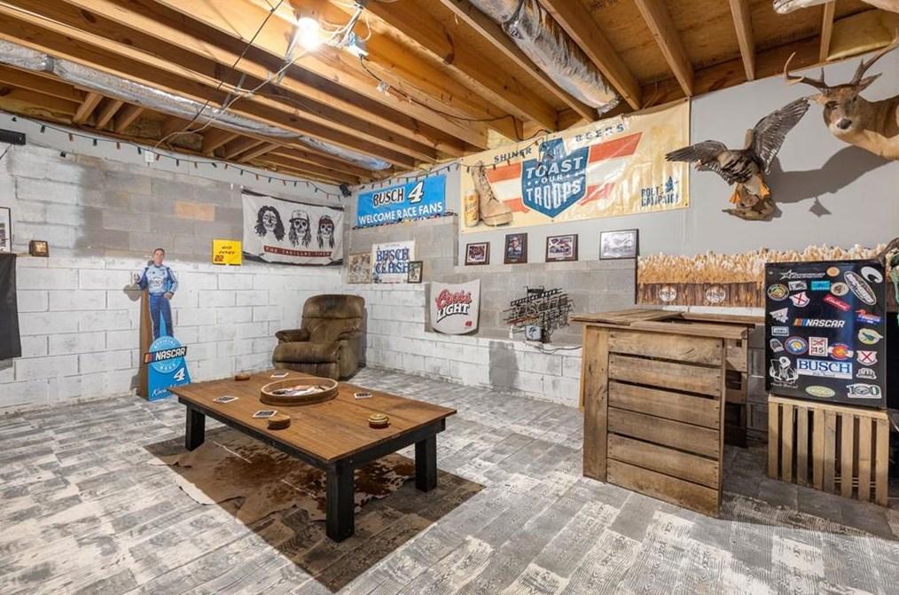 214 Roman Dr, Dallas GA  30157-8966 exterior