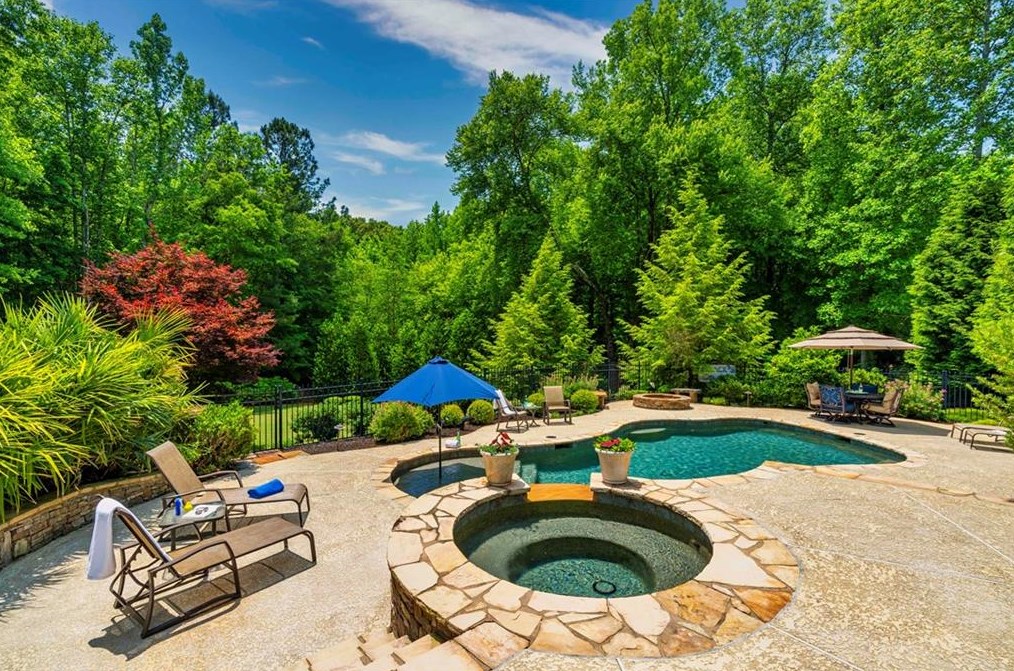 409 Arbor Green Ct, Alpharetta, GA 30004-2557