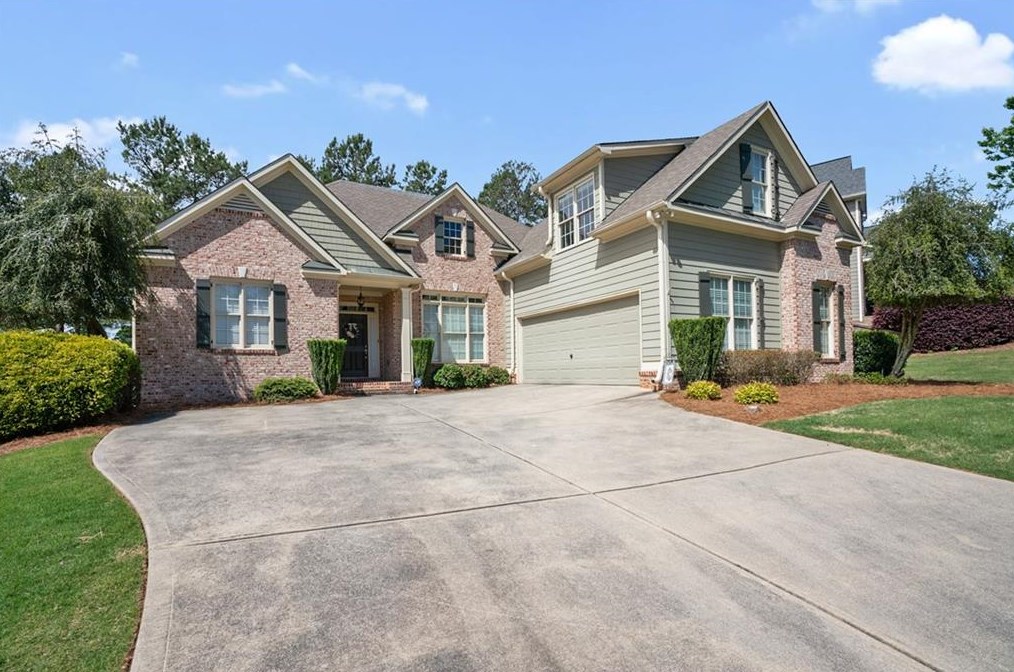 157 Blackberry Run Dr, Dallas, GA 30132-1177