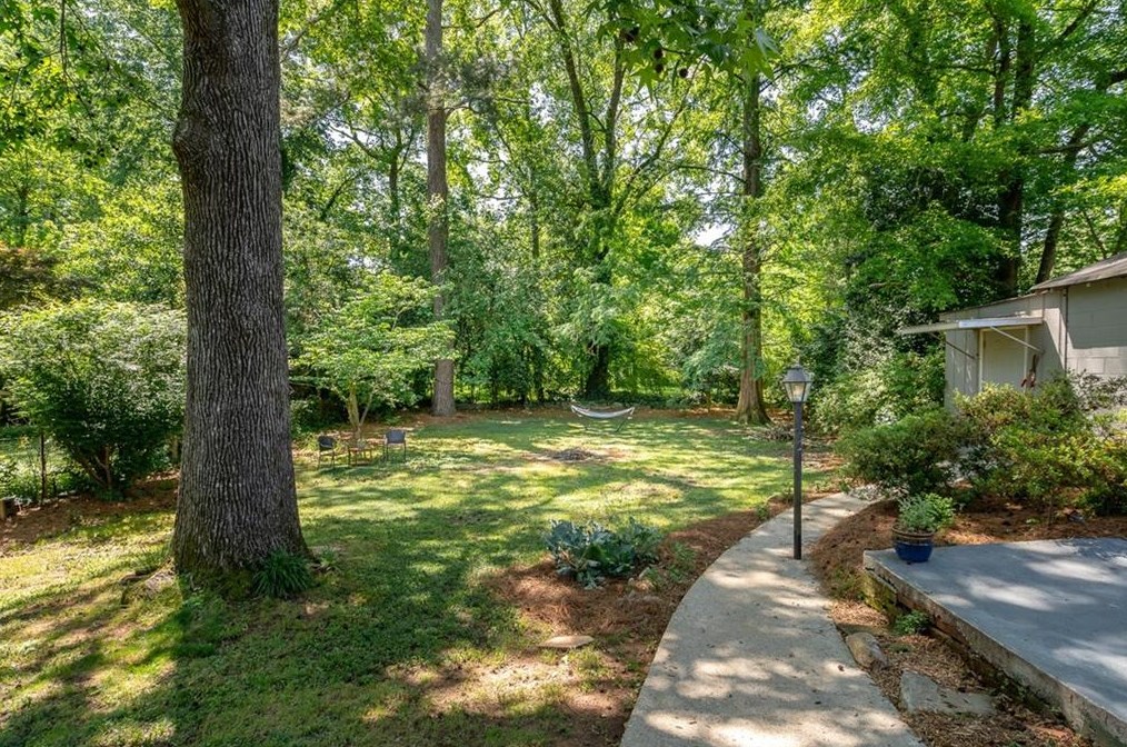 206 Garden Ln, Decatur GA  30030-2376 exterior