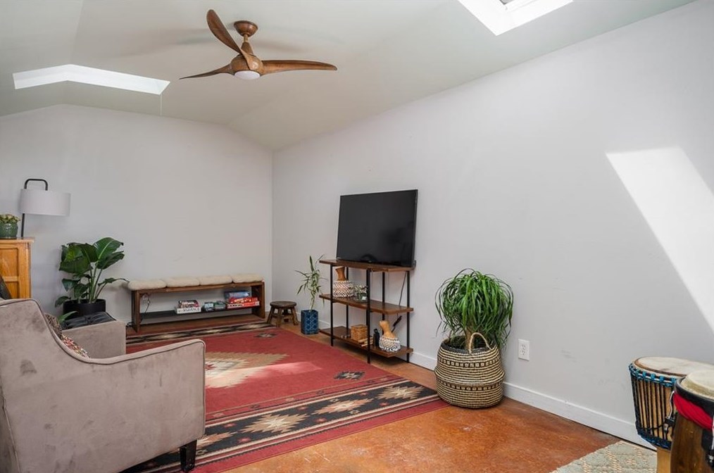 206 Garden Ln, Decatur GA  30030-2376 exterior