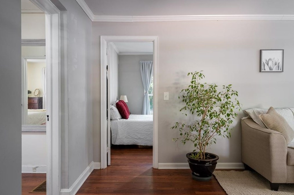 206 Garden Ln, Decatur GA  30030-2376 exterior