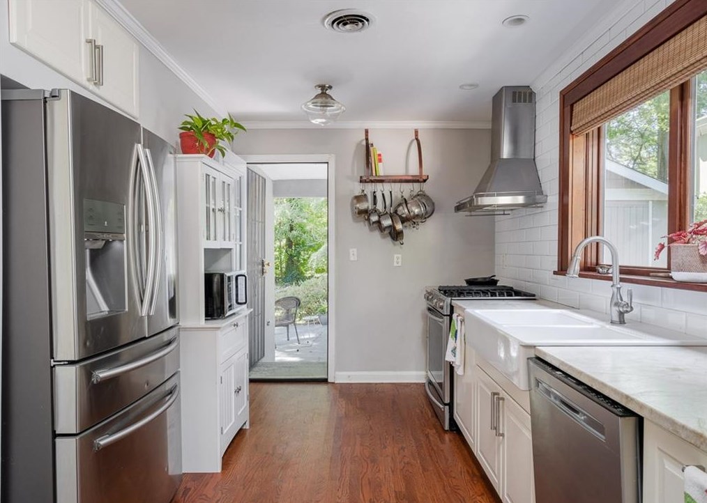 206 Garden Ln, Decatur GA  30030-2376 exterior