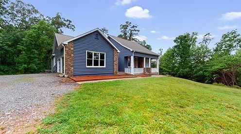 180 Knucklesville Rd, Rydal, GA 30171
