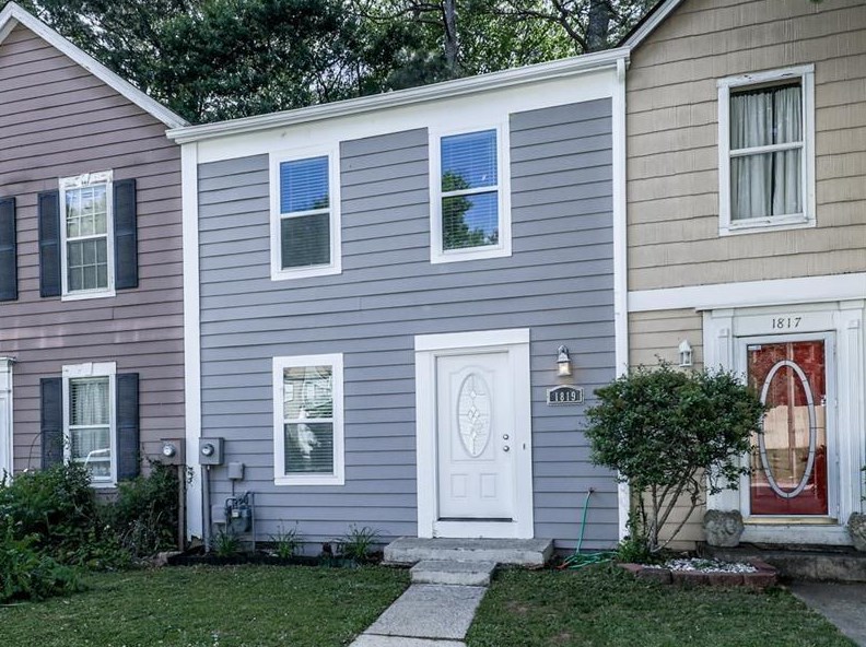1819 Cumberland Valley Pl, Smyrna GA  30080-8106 exterior