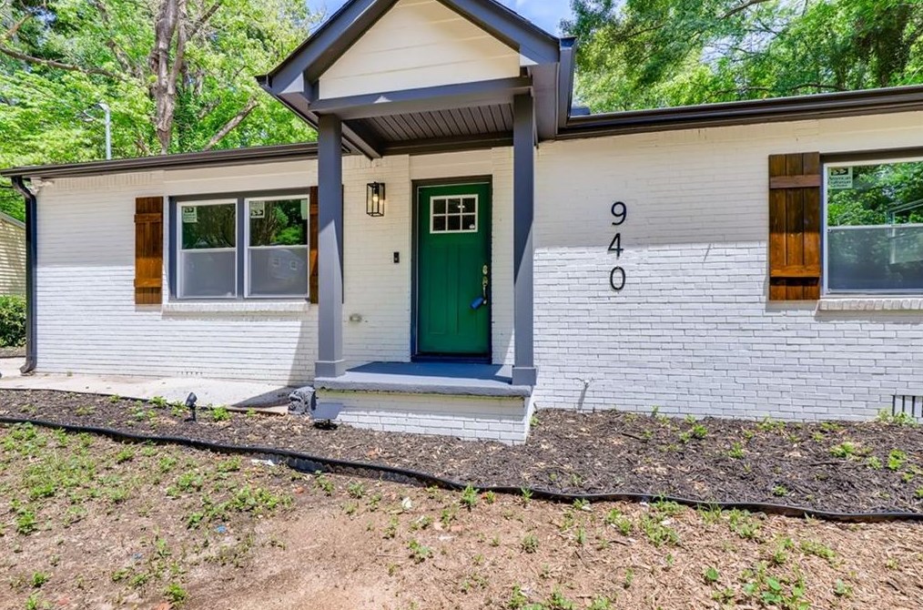 940 Natham Dr, Atlanta GA  30315-8616 exterior