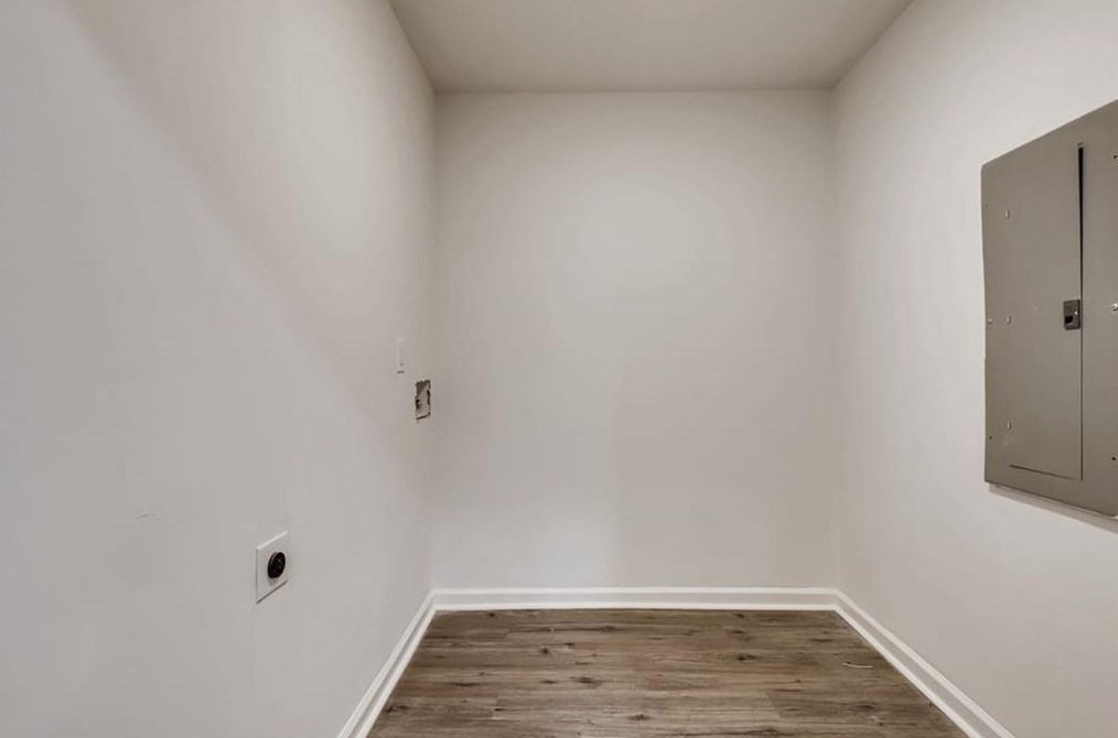 940 Natham Dr, Atlanta GA  30315-8616 exterior