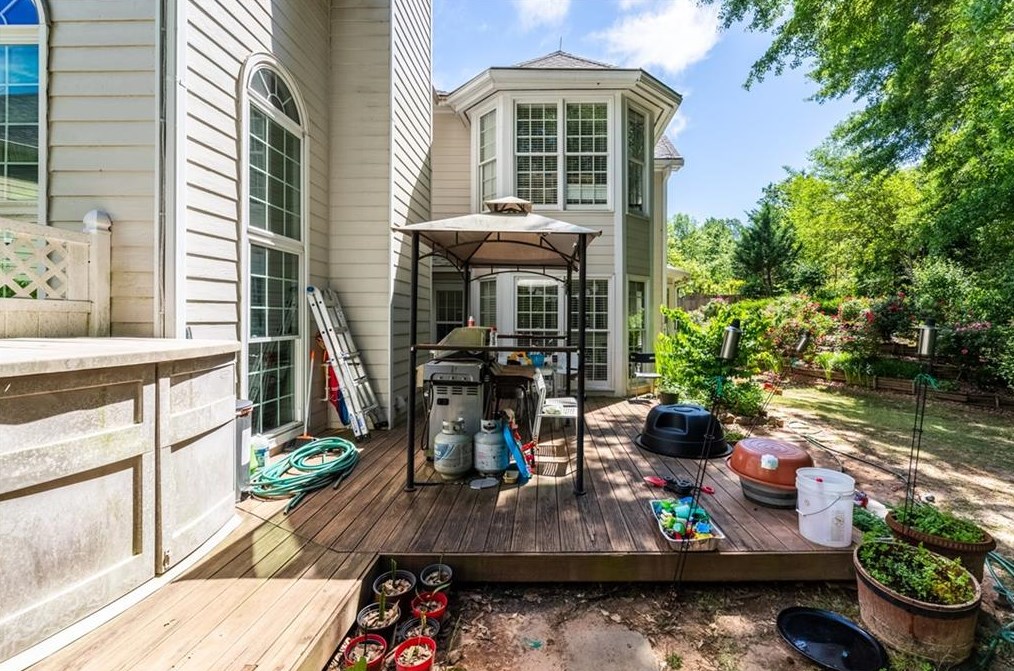 1142 Rosebrook Ct, Decatur GA  30033-3803 exterior