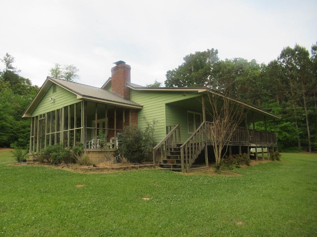 226 Big Pond Rd, Taylorsville, GA 30178