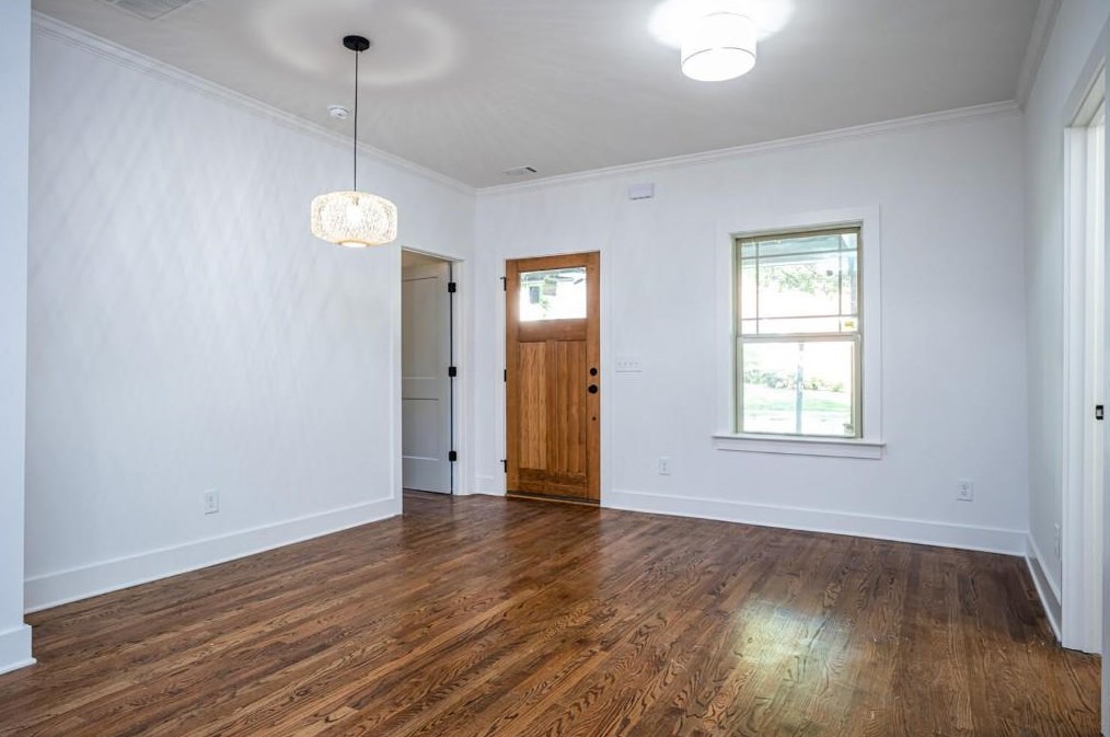 861 Lake Dr, Decatur, GA 30030-4903