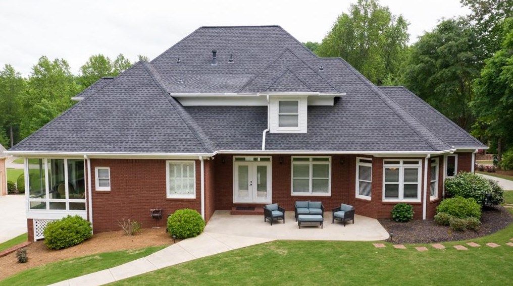 4577 Knightsbridge Rd, Flowery Branch, GA 30542-4649