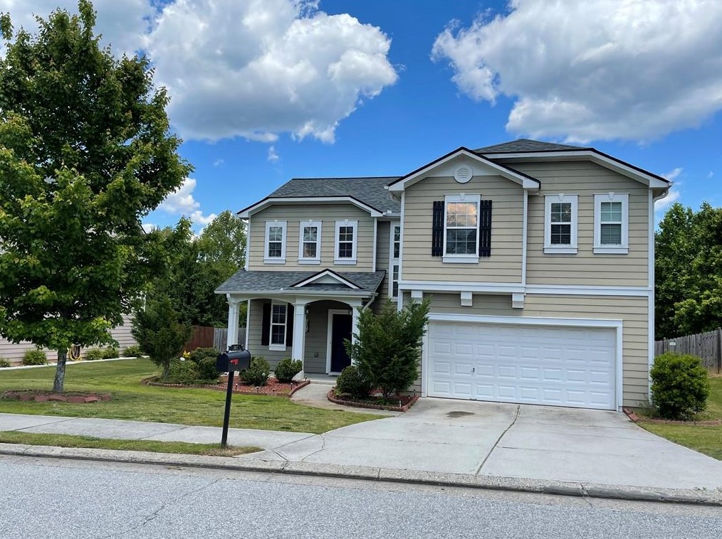 307 Branch Valley Dr, Dallas, GA 30132-0834