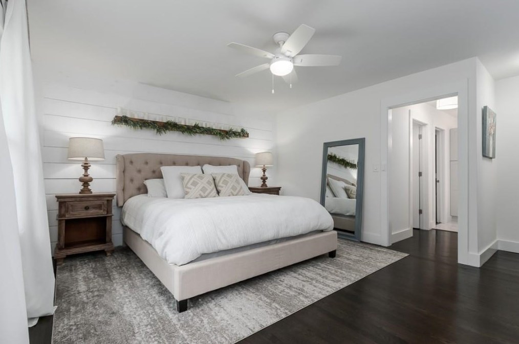 1847 Ravenwood Way, Atlanta GA  30329-2722 exterior