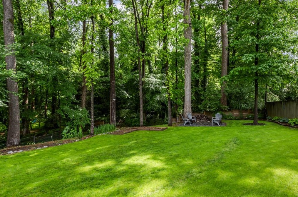 1847 Ravenwood Way, Atlanta GA  30329-2722 exterior