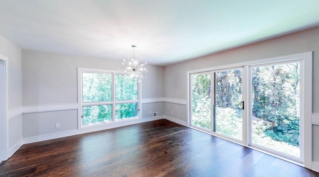 27 Wesley Rdg, Atlanta GA  30327-2042 exterior