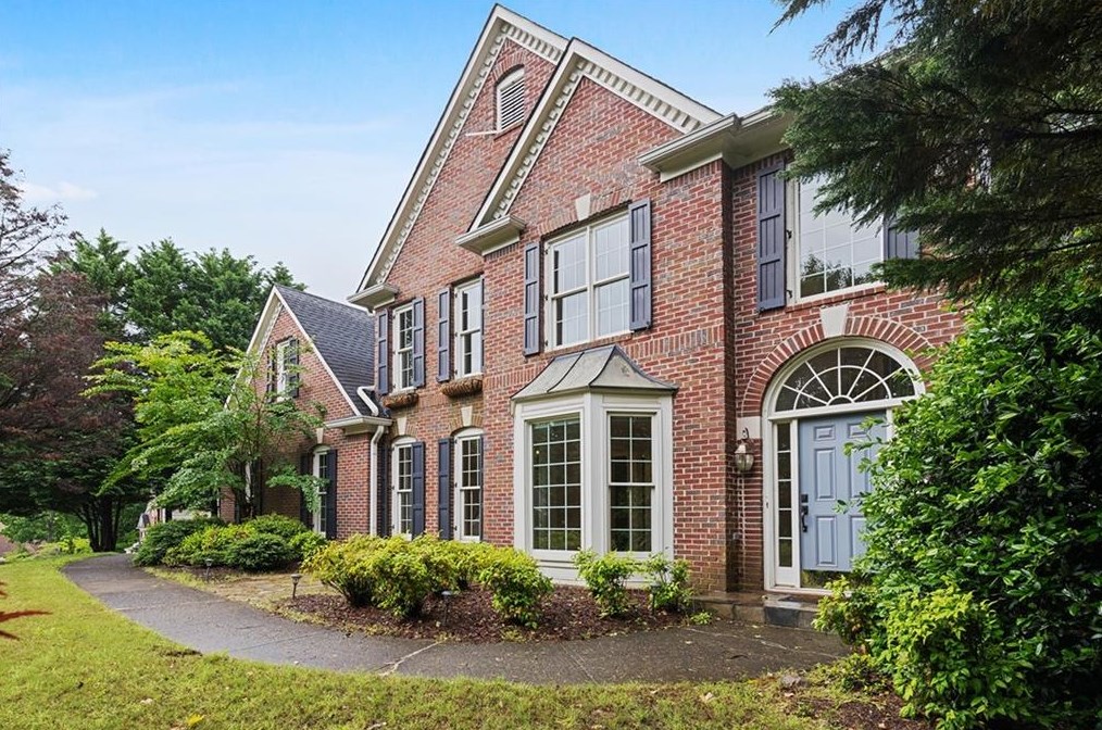 4910 Wimborne Ct, Suwanee, GA 30024