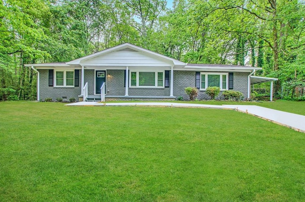 6352 N Sweetwater Rd, Lithia Springs, GA 30122