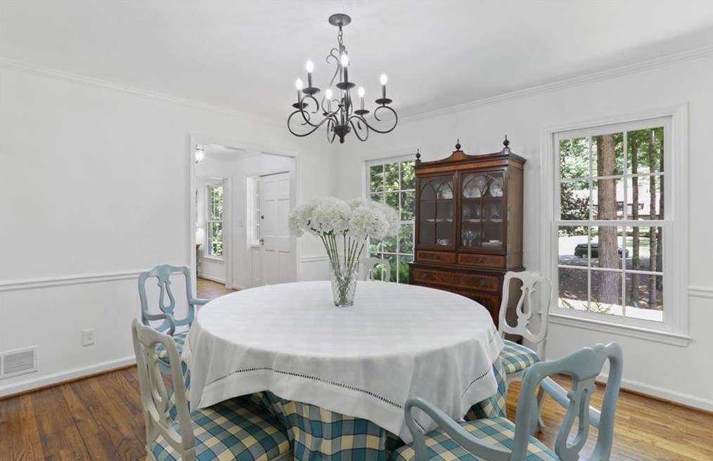 6278 Mtn Brk Way, Atlanta GA  30328-3611 exterior