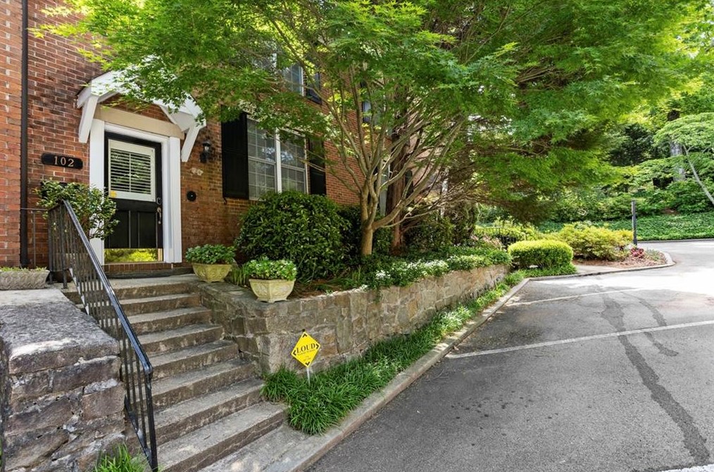 1634 Ponce De Leon Ave, Atlanta GA  30307-1620 exterior