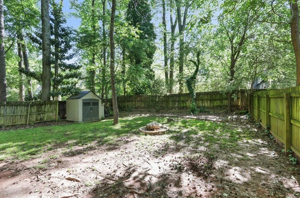 556 Parker Ave, Decatur GA  30032-3965 exterior