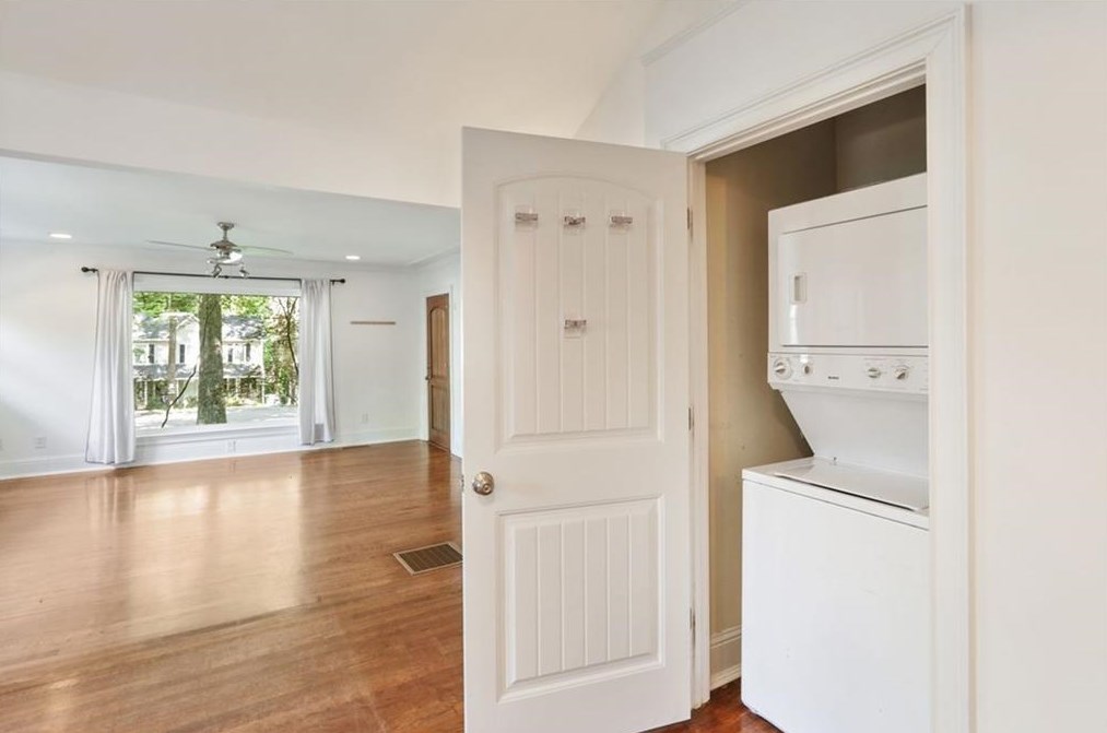 556 Parker Ave, Decatur GA  30032-3965 exterior