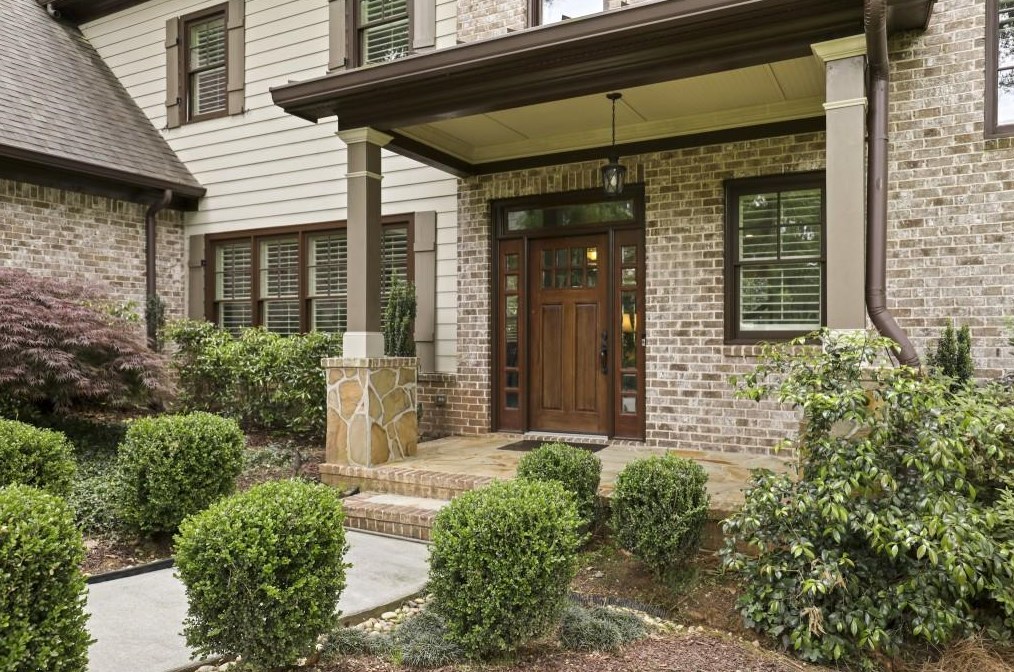 4805 Northway Dr, Atlanta GA  30342-2425 exterior