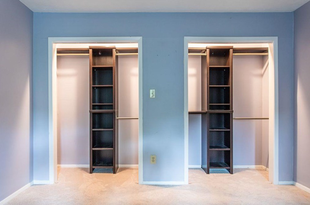 1005 Mcclelen Way, Decatur GA  30033-5633 exterior