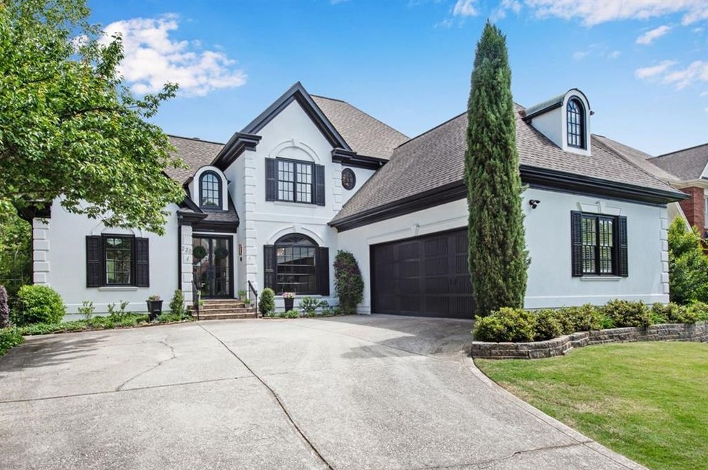 220 Windsor Gate Cv, Atlanta, GA 30342-2862