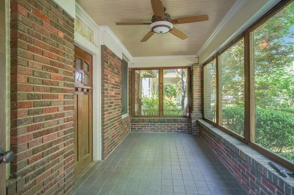 220 5th Ave, Decatur GA  30030-4810 exterior