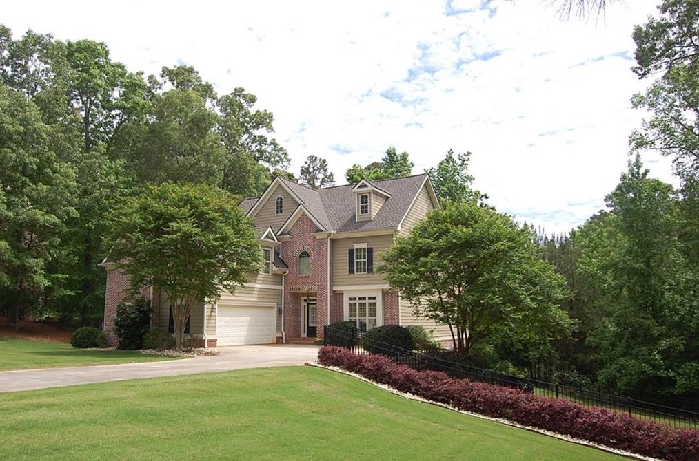 5795 Larch Ln, Douglasville, GA 30135-5561