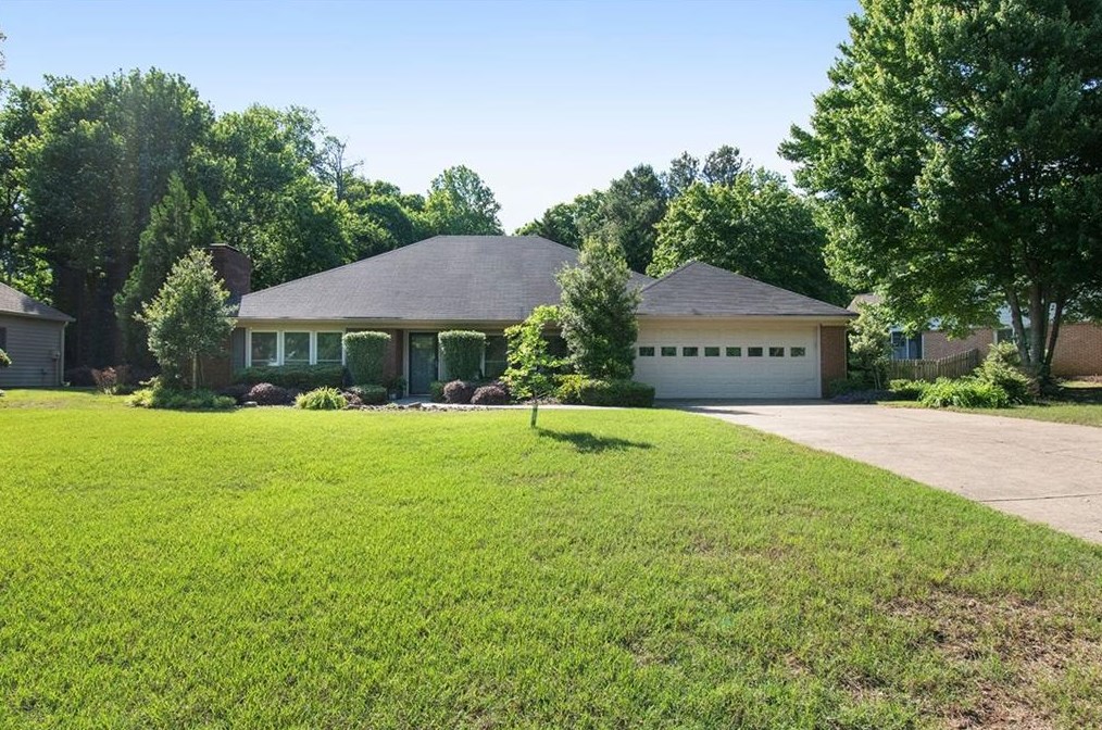 8031 Henderson Ct, Alpharetta, GA 30004-3872