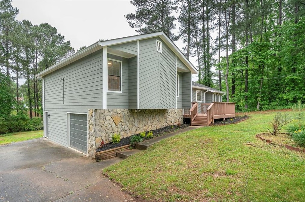 3531 Sandra Dr, Douglasville, GA 30135-2860