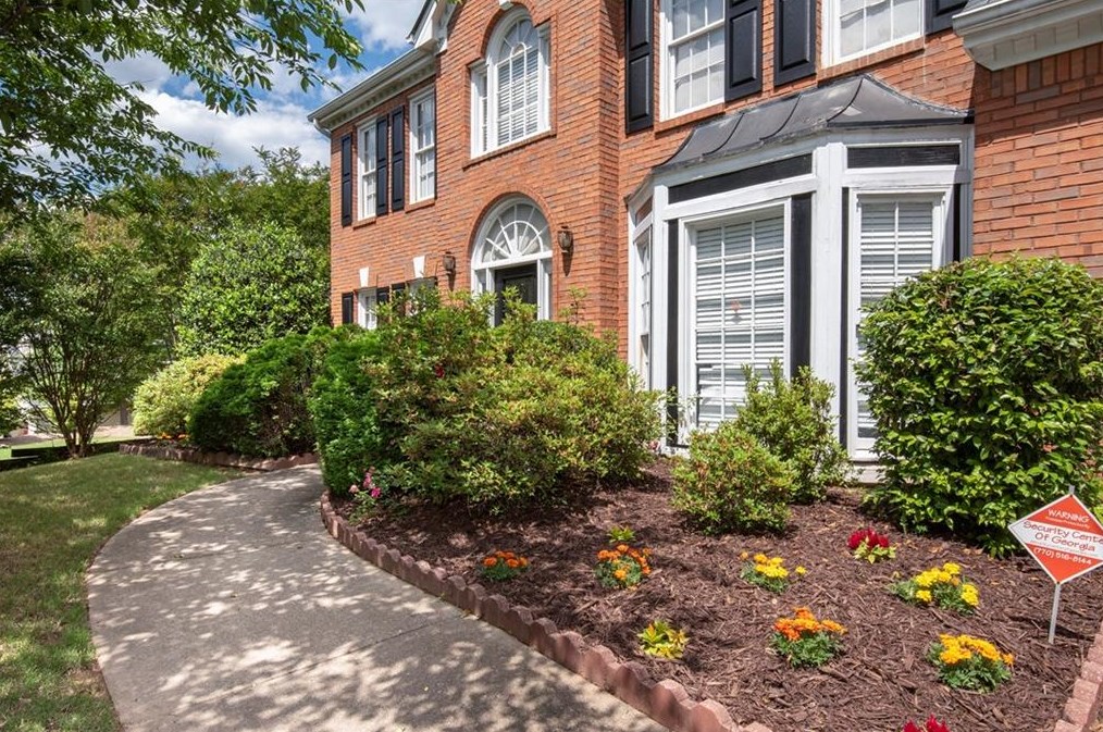 10765 Donamere Dr, Alpharetta, GA 30022-5607