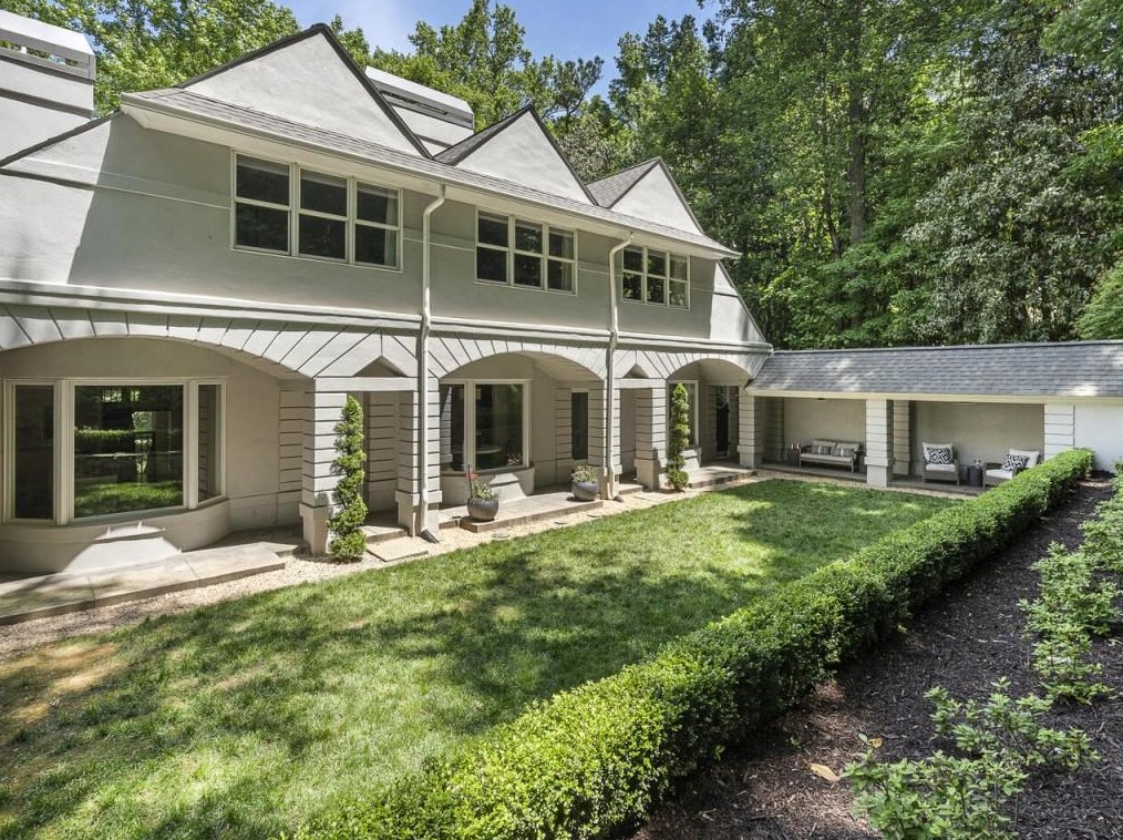 7 Wesley Rdg, Atlanta, GA 30327-2042