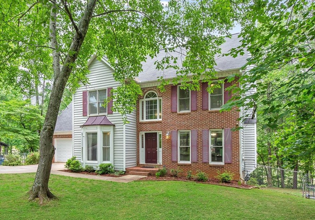 8895 Dornoch Cir, Winston, GA 30187