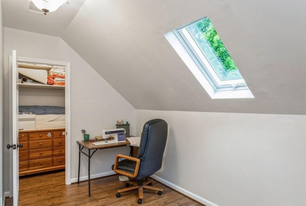 6 Wimberly Ct, Decatur GA  30030-2802 exterior