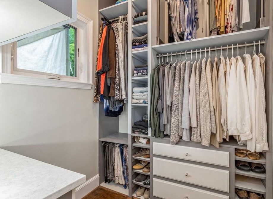 6 Wimberly Ct, Decatur GA  30030-2802 exterior