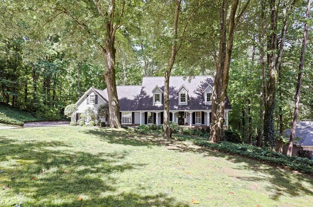 5815 Riverwood Dr, Atlanta, GA 30328-3728