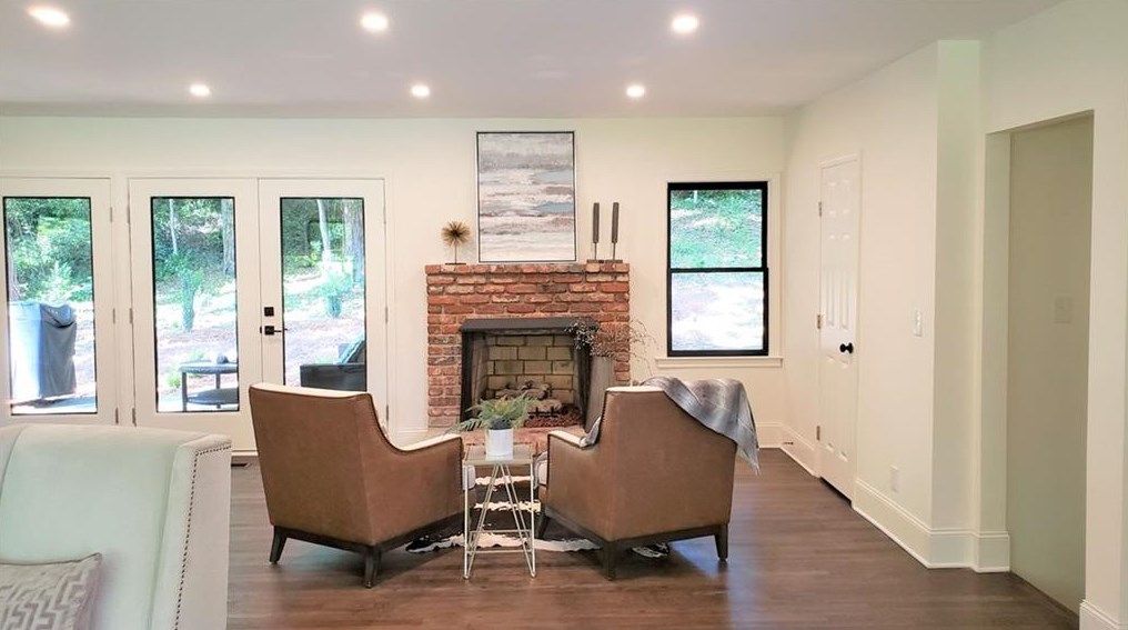 1939 Wildwood Pl, Atlanta GA  30324-4959 exterior