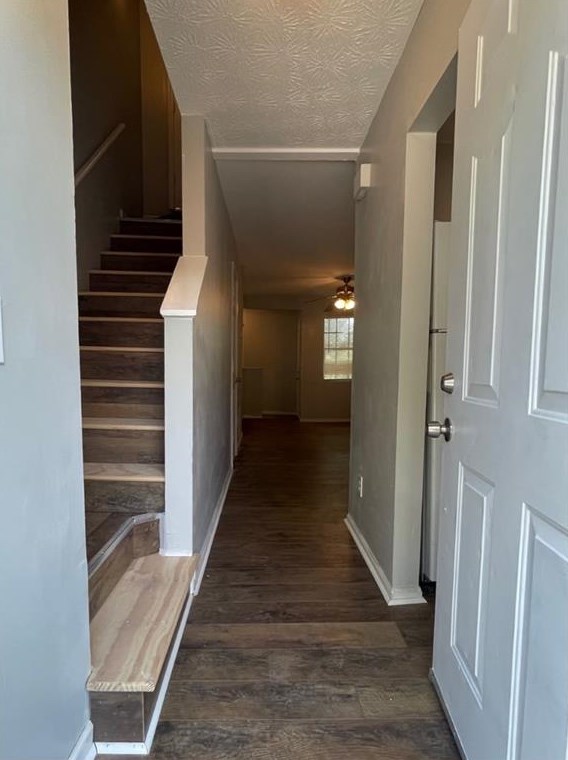 7078 Oakhill Cir, Austell, GA 30168