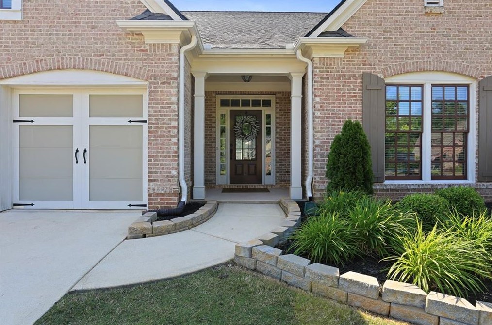 1215 Whitlock Cv, Alpharetta, GA 30004-0649