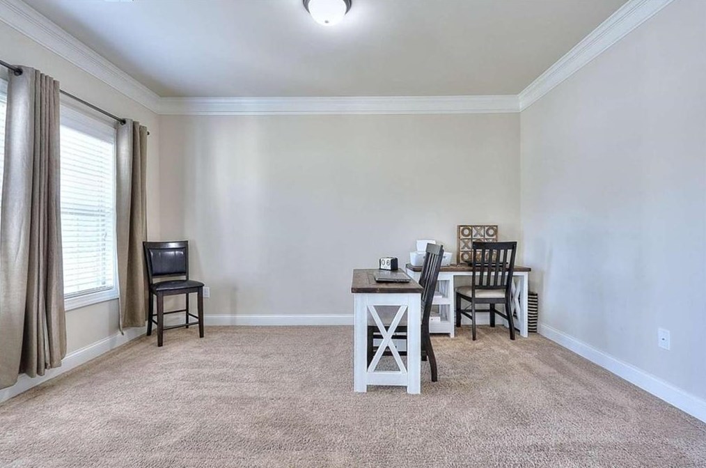 2190 Day Break Ln, Dacula, GA 30019-3805