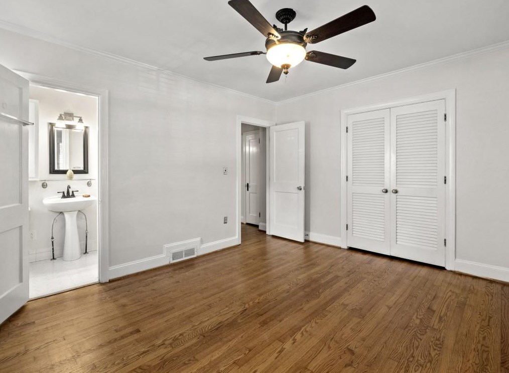 125 Parkwood Ln, Decatur GA  30030-2857 exterior