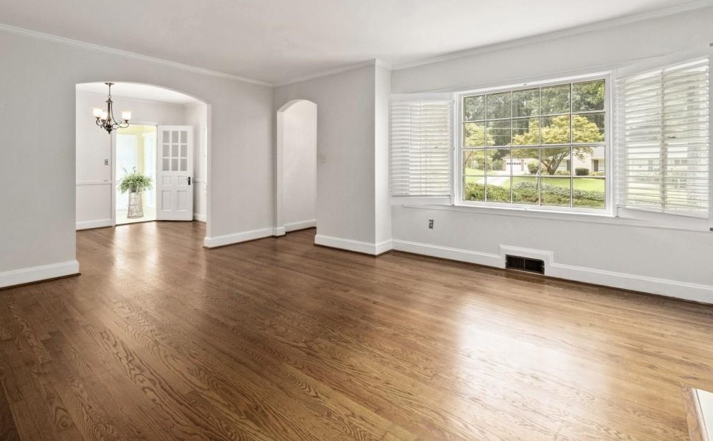 125 Parkwood Ln, Decatur GA  30030-2857 exterior