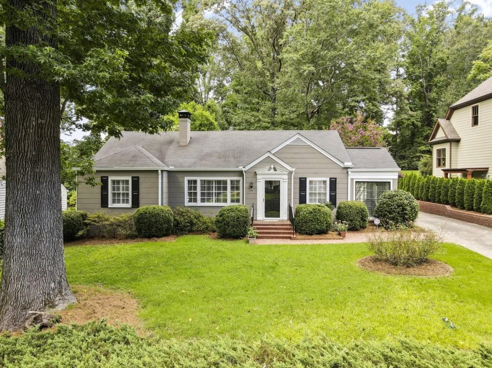 125 Parkwood Ln, Decatur, GA 30030-2857