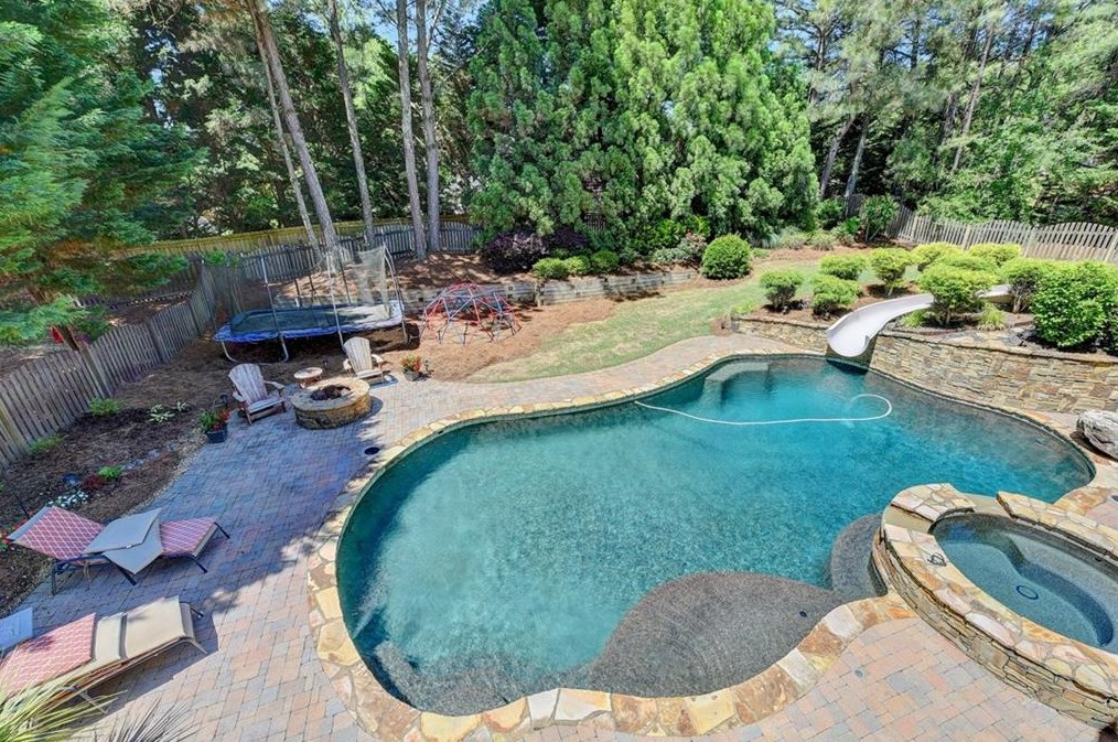 2431 Floral Valley Dr, Dacula, GA 30019-4589