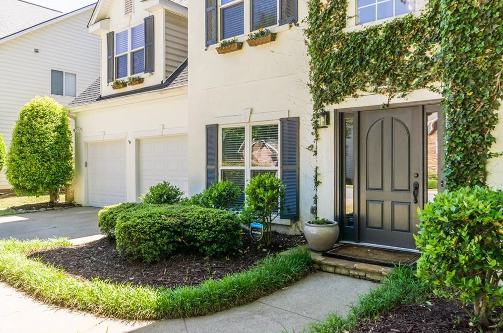 10915 Kimball Crest Dr, Alpharetta, GA 30022-6460