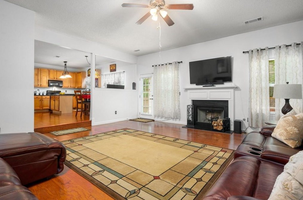3523 Umatilla Ln, Atlanta GA  30331-7517 exterior